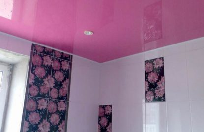 Розовые натяжные потолки рисунок 3